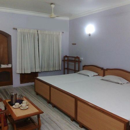 Hotel Sivamurugan Kanyakumari Exterior photo